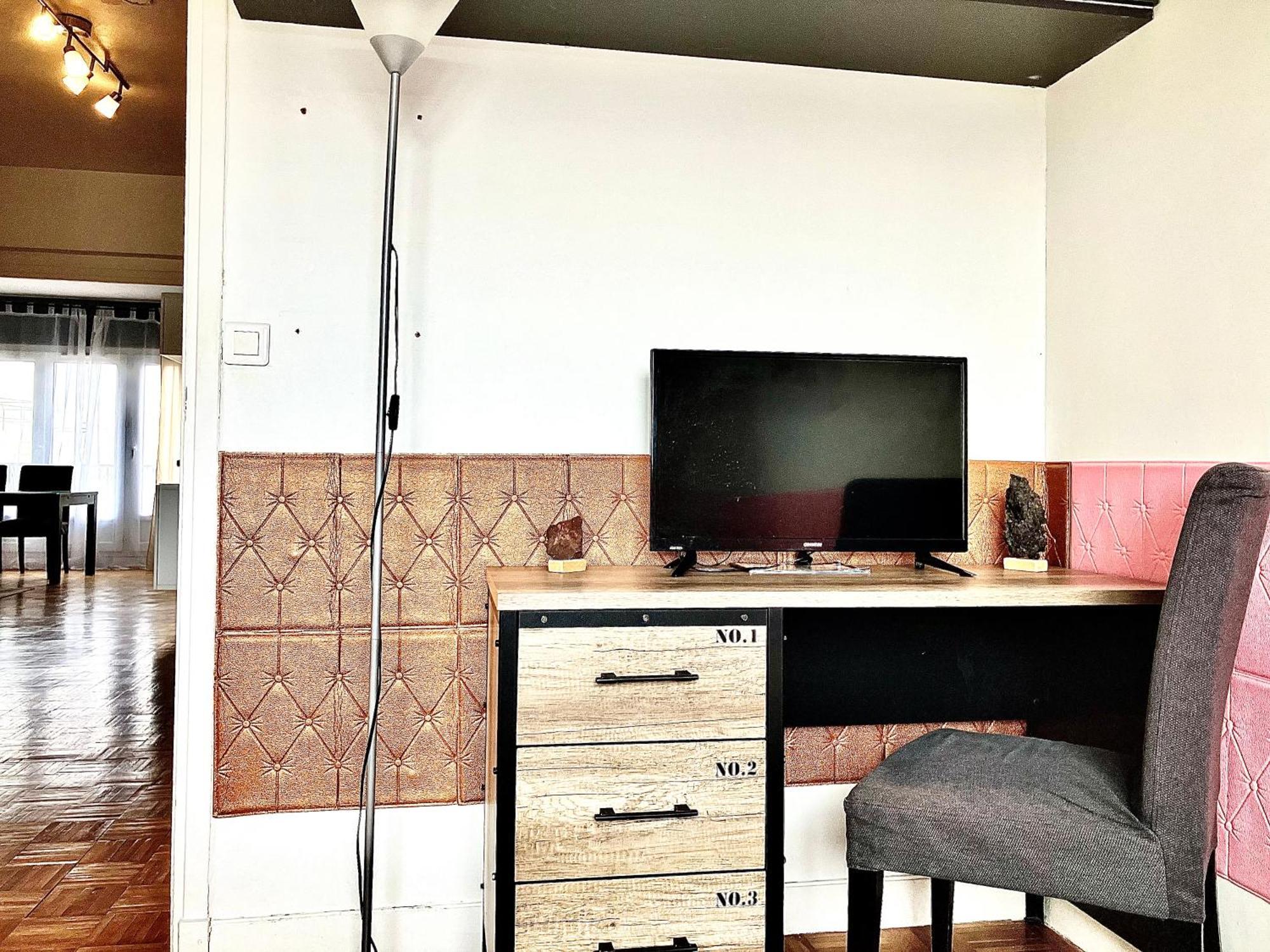 Parisian Lounge 8 Pers Front Station Apartamento Villemomble Exterior foto